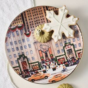 ❤️NIB Anthropologie Holiday in the City New York Dessert Plate